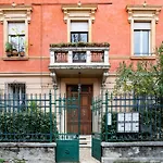 Dei Mille-next Arena Apartment *